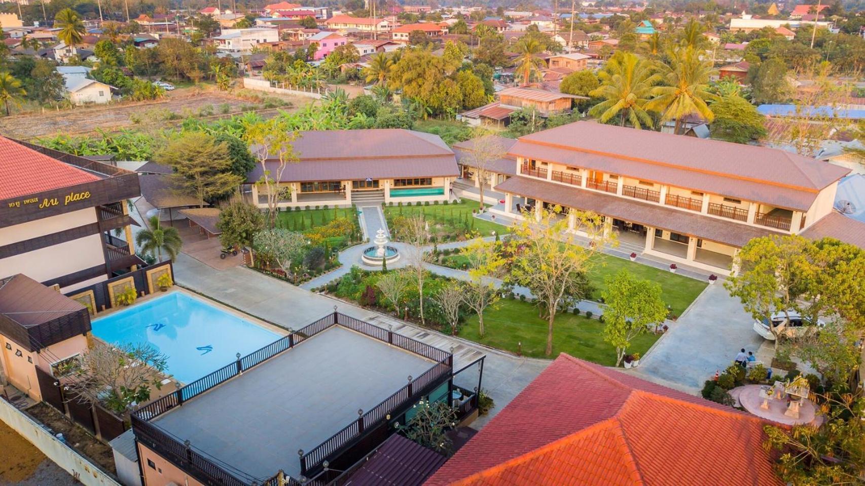 Au Place Hotel Loei Exterior photo